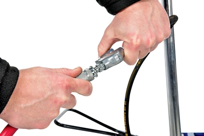 الهواء عربات هيدروليكية