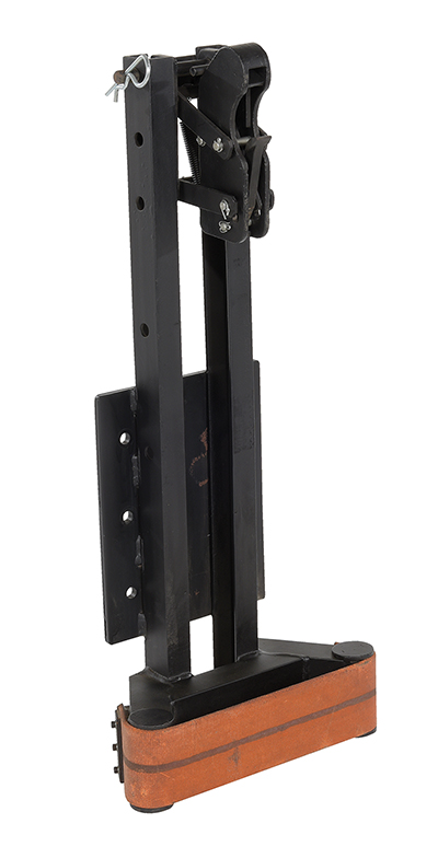 Double Mast Stackers with Powered Drive and Powered Lift