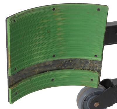 Halbelektrisch angetriebener Fassgreifer