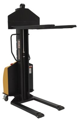 Narrow Mast الرافعات التكديسية مزود بمصعد آلي